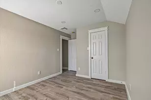 10326 Kentington Oak Dr, Humble, TX 77396 - Photo 32