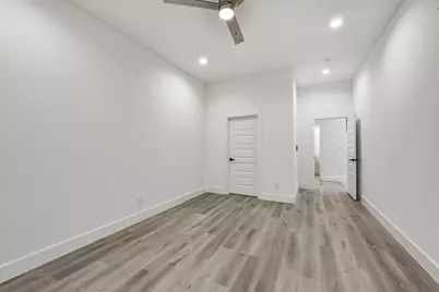 613 Melbourne Street, Houston, TX 77022 - Photo 30