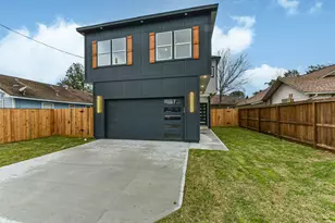 613 Melbourne St, Houston, TX 77022 - Photo 2