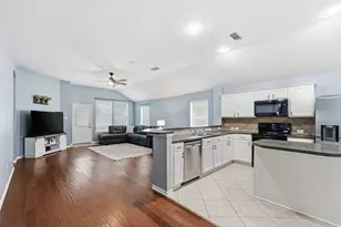 21715 May Apple Ct, Cypress, TX 77433 - Photo 10