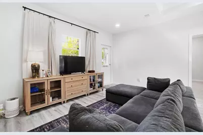 161 Seminole Circle, Onalaska, TX 77360 - Photo 4