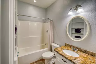 269 County Rd 840, Angleton, TX 77515 - Photo 20