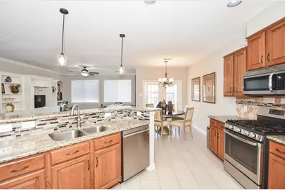 1119 Lexington Green Drive, Missouri City, TX 77459 - Photo 8