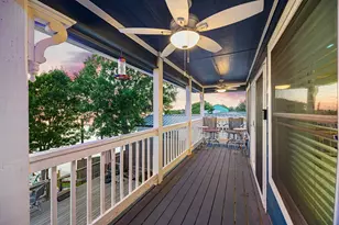 3114 Bay Oaks Harbor Dr, Baytown, TX 77523 - Photo 6