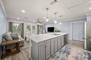 3114 Bay Oaks Harbor Dr, Baytown, TX 77523 - Photo 8