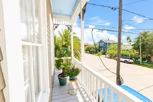 610 14th St, Galveston, TX 77550 - Photo 16