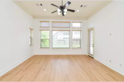7711 Reseda Street, Sugar Land, TX 77479 - Photo 32