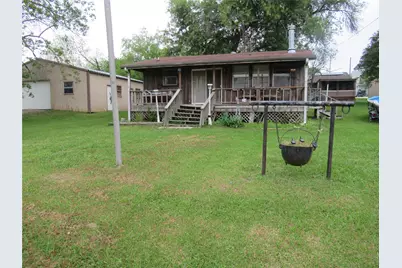 50 Lakeview Drive, Point Blank, TX 77364 - Photo 8