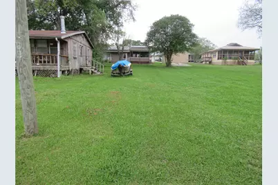 50 Lakeview Drive, Point Blank, TX 77364 - Photo 10