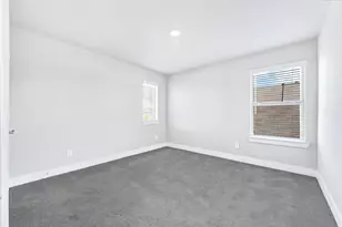 10329 S Goshawk Trl, Conroe, TX 77385 - Photo 36