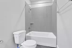 10329 S Goshawk Trl, Conroe, TX 77385 - Photo 28