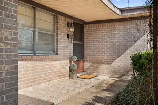 717 Arbor Dr, Deer Park, TX 77536 - Photo 4