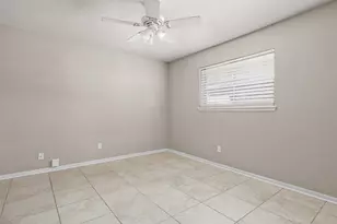 717 Arbor Dr, Deer Park, TX 77536 - Photo 6