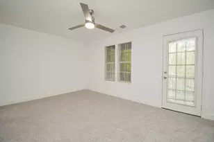 29725 Sullivan Oaks Dr, Spring, TX 77386 - Photo 14