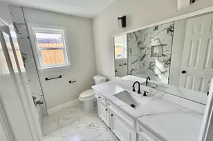 2511 Briarpark Dr, Houston, TX 77042 - Photo 26