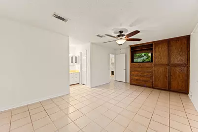 113 Hillendale Drive, Livingston, TX 77351 - Photo 22