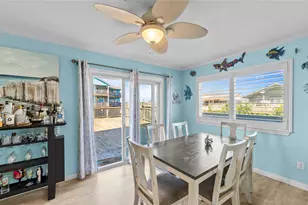 1210 Island Dr, Dickinson, TX 77539 - Photo 8