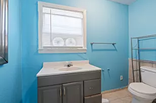 6717 Fairwood Rd, Hitchcock, TX 77563 - Photo 12