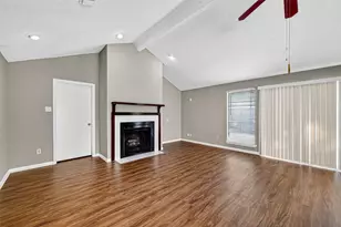 9506 Hendon Ln, Houston, TX 77036 - Photo 12