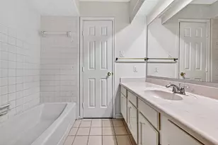 9506 Hendon Ln, Houston, TX 77036 - Photo 40