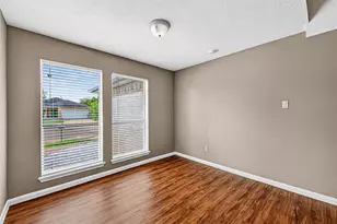 9506 Hendon Ln, Houston, TX 77036 - Photo 14