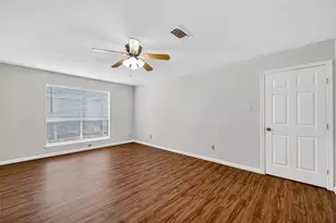 9506 Hendon Ln, Houston, TX 77036 - Photo 36