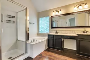 7914 Sinfonia Dr, Houston, TX 77040 - Photo 14