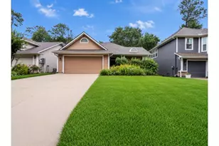 7914 Sinfonia Dr, Houston, TX 77040 - Photo 2