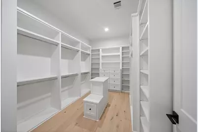 2046 Macarthur Street, Houston, TX 77030 - Photo 26