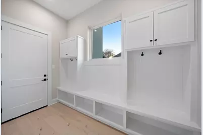 2046 Macarthur Street, Houston, TX 77030 - Photo 34