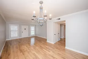 9015 Gaylord Dr, Hedwig Village, TX 77024 - Photo 1