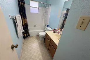 1127 W Brompton Dr, Pearland, TX 77584 - Photo 6