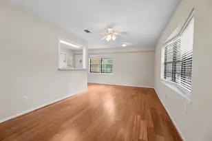 317 Hollywood Dr, Conroe, TX 77303 - Photo 10