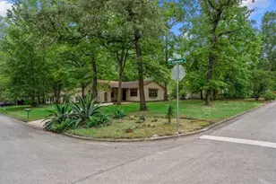 317 Hollywood Dr, Conroe, TX 77303 - Photo 28
