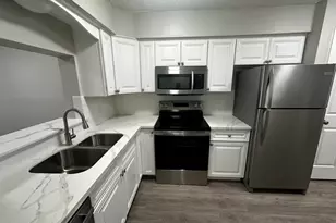 2120 Greenbriar Colony Dr, Houston, TX 77032 - Photo 4