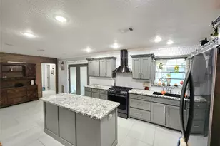 3416 Avenue N, Nederland, TX 77627 - Photo 10