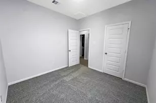 1618 River Scene Trl, Dayton, TX 77535 - Photo 10