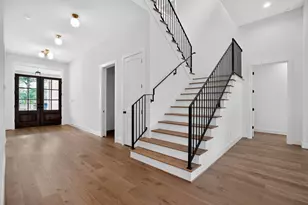 2010 Hewitt Dr, Houston, TX 77018 - Photo 16