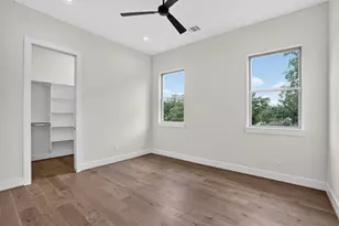 2010 Hewitt Dr, Houston, TX 77018 - Photo 30