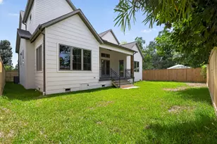 2010 Hewitt Dr, Houston, TX 77018 - Photo 30
