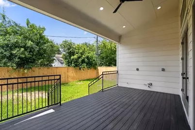 2010 Hewitt Drive, Houston, TX 77018 - Photo 42