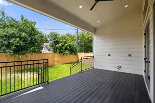 2010 Hewitt Dr, Houston, TX 77018 - Photo 42