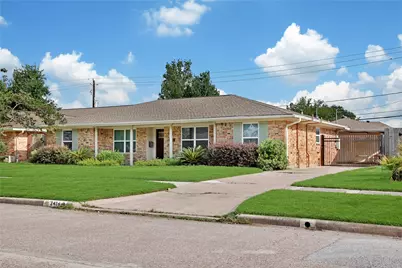 2414 Tannehill Drive, Houston, TX 77008 - Photo 2