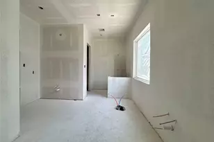 8029 Longridge Dr, Houston, TX 77055 - Photo 12