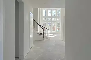 8029 Longridge Dr, Houston, TX 77055 - Photo 8