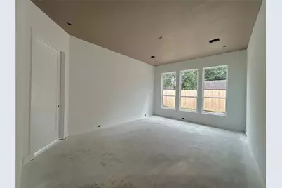 8029 Longridge Drive, Houston, TX 77055 - Photo 8