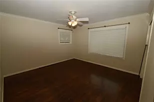 4422 Nenana Dr, Houston, TX 77035 - Photo 6