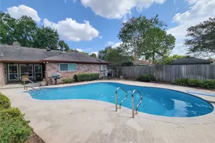 12322 Vanderheath Dr, Houston, TX 77031 - Photo 26
