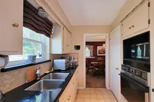 12322 Vanderheath Dr, Houston, TX 77031 - Photo 10