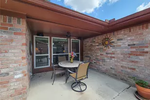 12322 Vanderheath Dr, Houston, TX 77031 - Photo 24